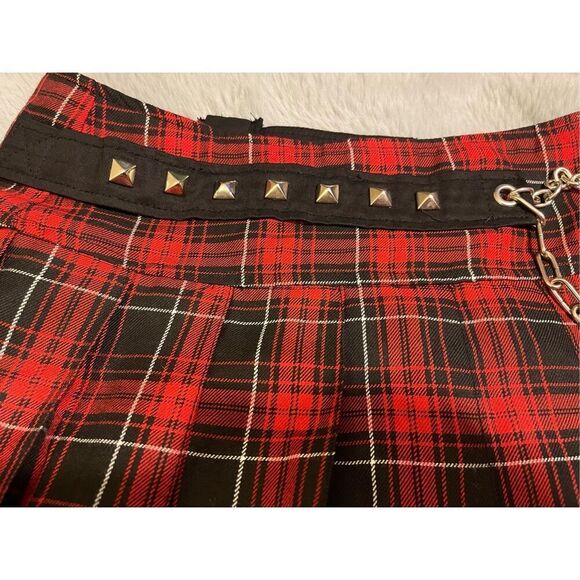 Tripp NYC Gothic Red Plaid Pleated mini skirt XS chains Safety pin Daang Goodman - Picture 8 of 9